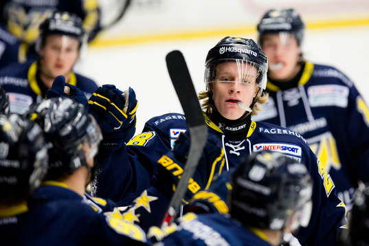 s Anton Bengtsson jublar
