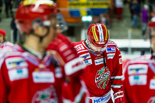 Modos Jonas Ahnelöv deppar