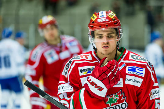 Modos Emil Djuse deppar