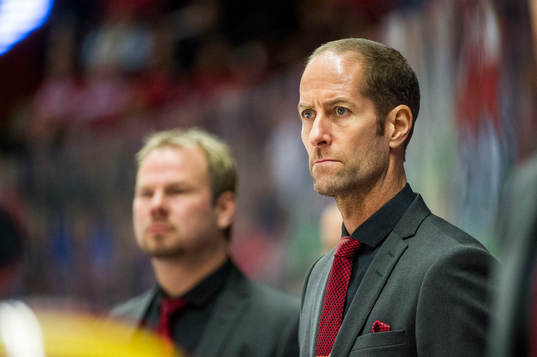 Modos tränare Anders Forsberg är bekymrad