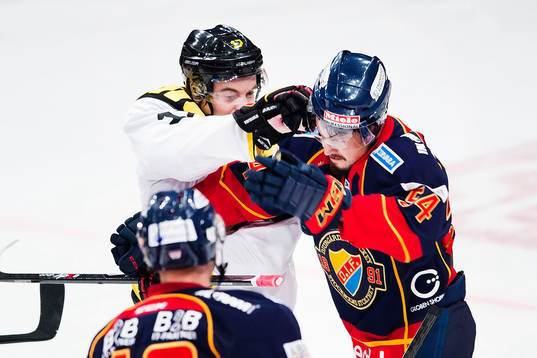 Brynäs Pathrik Westerholm och Djurgårdens Alexander