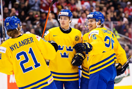 Sveriges William Nylander, Adrian Kempe, Gustav Forsling