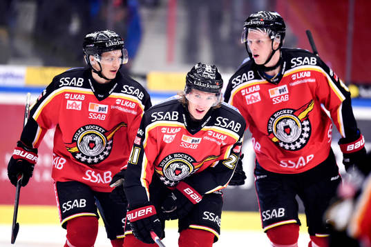 Luleås Emil Sylvegård jublar