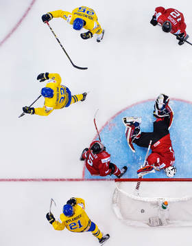 Sveriges Oskar Lindblom, William Nylander och Axel