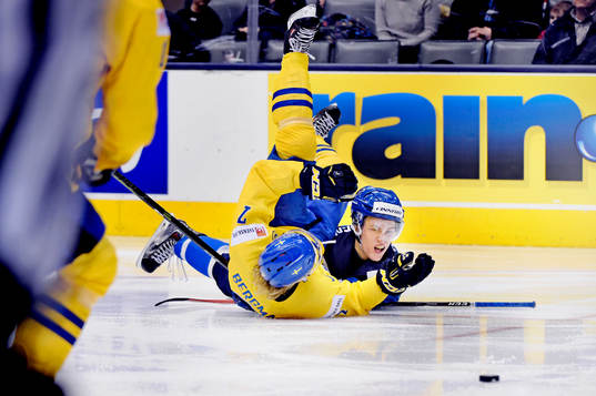 Sveriges Julius Bergman och Finlands Atte Mäkinen i