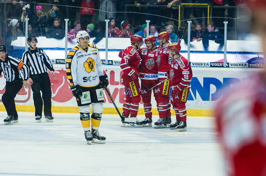 Modos Samuel Påhlsson sätter det andra målet för Modo