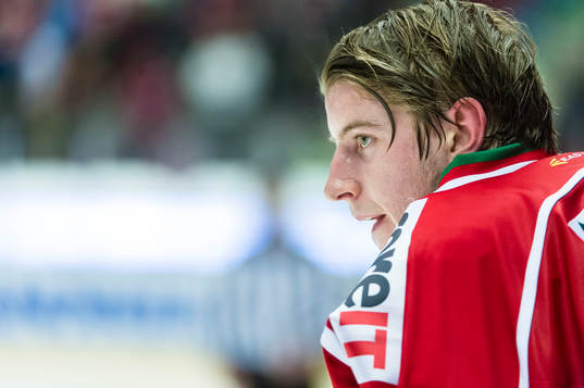 Modos målvakt Adam Reideborn blir utbytt i andra perioden