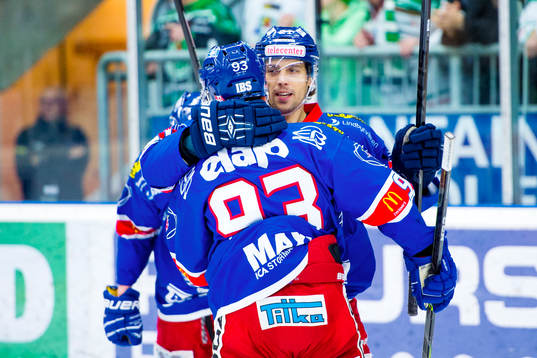 Oskarshamns David Rodman och Evan McGrath jublar