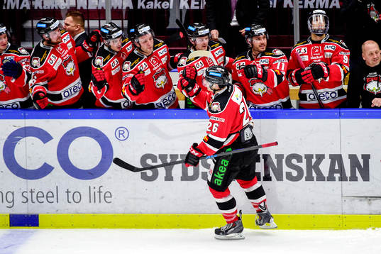 Malmö Redhawks Yanick Lehouk jublar