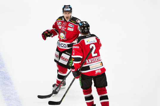Malmö Redhawks Yanick Lehouk jublar