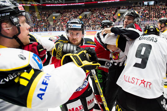 Malmö Redhawks Magnus Häggström i bråk