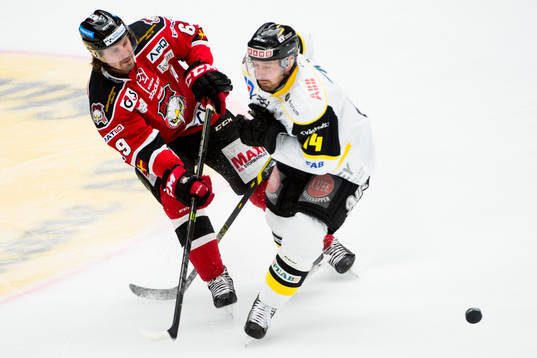 Malmö Redhawks Stefan Warg och Västerås Stefan Gråhns