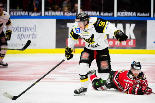 Malmö Redhawks Joey Tenute hänger inte riktigt med när