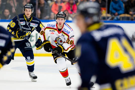 Luleås Victor Ekarv (i)