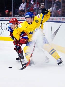 Rysslands Anatoli Golyshev utmanar Sveriges Julius Bergman