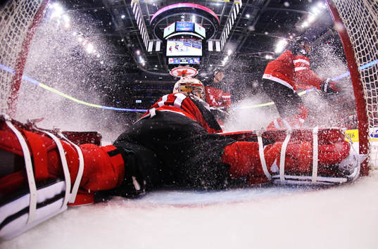 Kanadas målvakt Zachary Fucale i semifinalen mellan Kanada