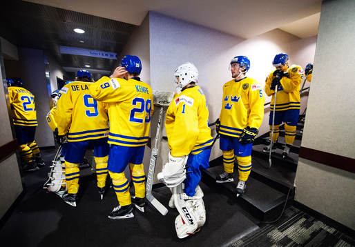 Sveriges Jacob de la Rose, Adrian Kempe, målvakt Samuel