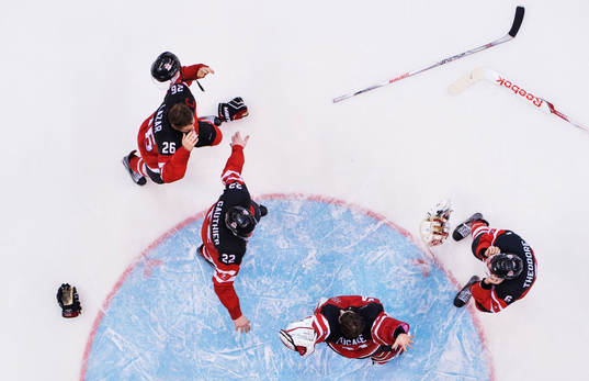 Kanadas Curtis Lazar, Fredrik Gauthier, målvakt Zachary