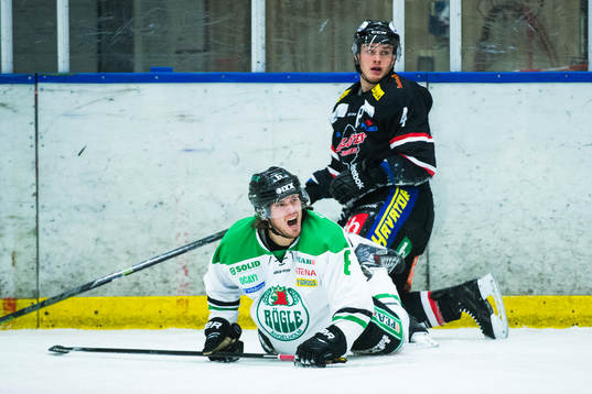 Rögles Sebastian Stålberg och Asplövens Gabe Guentzel