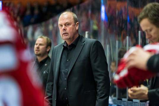Modos tränare Per-Erik Johnsson