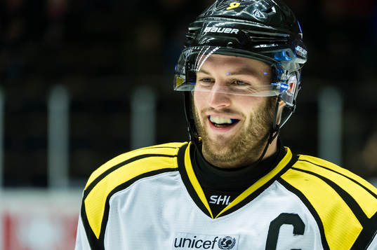 Brynäs Niclas Andersén är glad