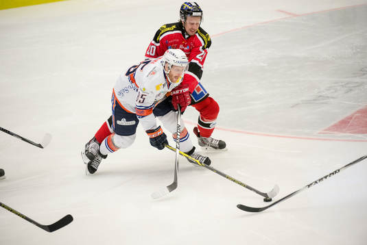 Växjös Liam Reddox och Örebros Marcus Weinstock