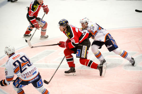 Örebros Viktor Ekbom och Växjös Erik Josefsson