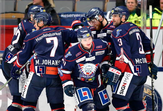 Linköpings jublar mål 2-3 av Linköpings Broc Littleefter