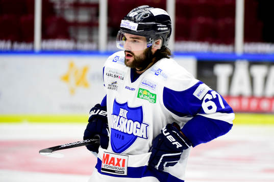 Karlskogas Linus Fröberg deppar