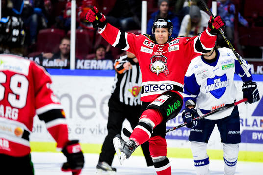 Malmö Redhawks Mathias Tjärnqvist jublar