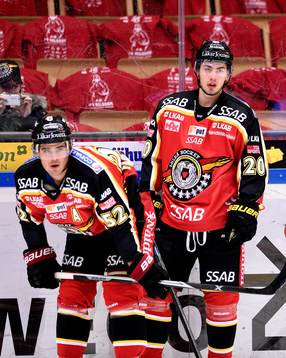 Luleås Victor Ekarv på uppvärmningen