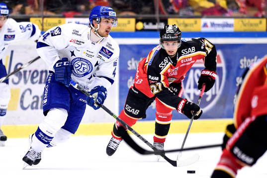 Leksands Robin Gartner med pucken