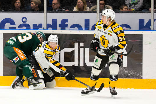Färjestads Anton Grundel och Skellefteås Mikko Lehtonen