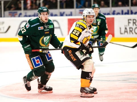 Färjestads Per Åslund och Skellefteås Janne Pesonen