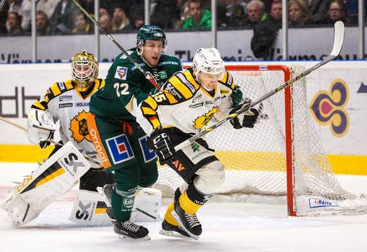 Färjestads Per Åslund och Skellefteås Martin Sevc
