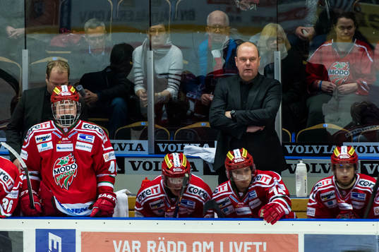 Modos tränare Per-Erik Johnsson