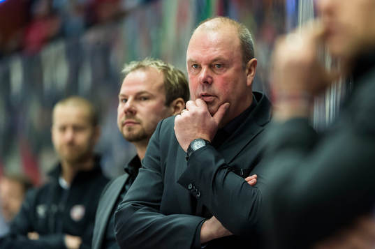 Modos tränare Per-Erik Johnsson