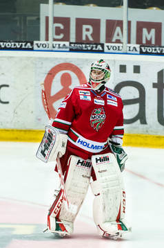 Modos målvakt Adam Reideborn