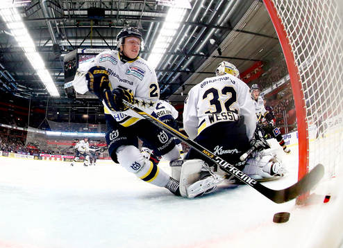 s målvakt Gustaf Wesslau och Jesper Williamsson