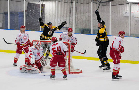 Panterns Patrik Magnusson jublar