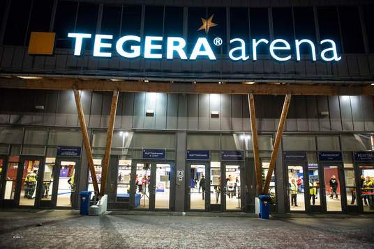 Entrén till Tegera Arena före ishockeymatchen i SHL