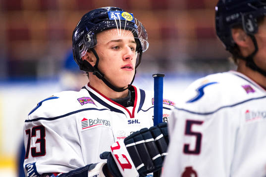 Linköpings Jakub Vrana före ishockeymatchen i SHL mellan