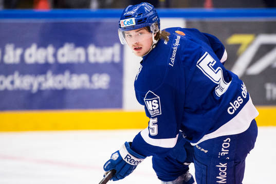 Leksands Tom Mäkitalo före ishockeymatchen i SHL mellan