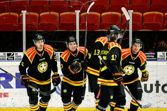 Brynäs Ponthus Westerholm jublar