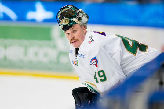Färjestads målvakt Justin Pogge