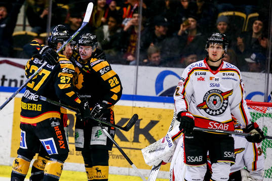 Skellefteås Janne Pesonen jublar