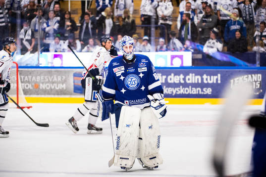 Leksands målvakt Oscar Alsenfelt deppar