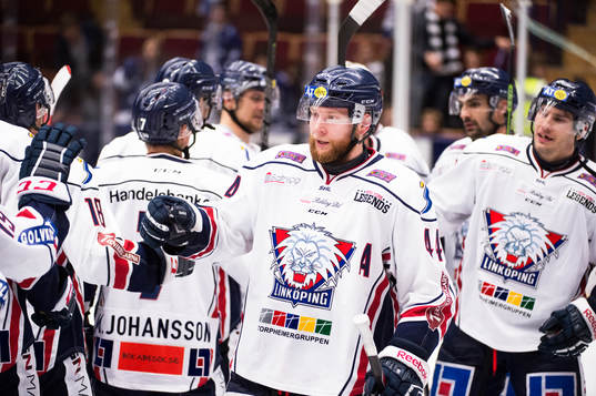 Linköpings Jonas Junland jublar