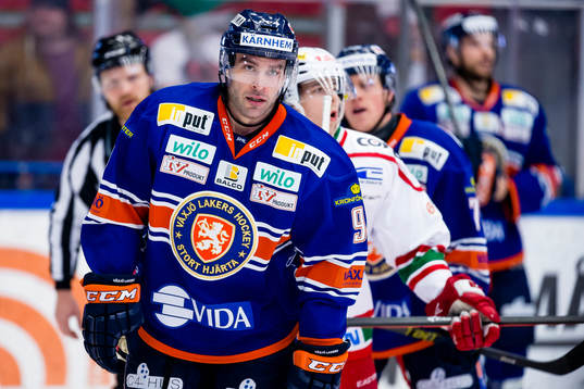 Växjös Josh Hennessy