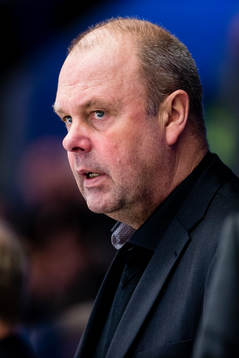 Modos tränare Per-Erik Johnsson